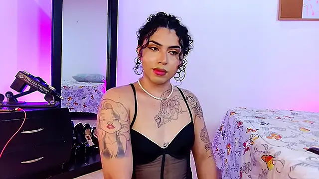 NoahMonroe 11 online show from November 14, 9:07 pm