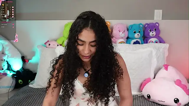 Victoria Curly online show from January 17, 2:04 am