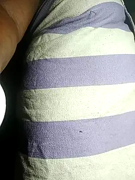 Nude-Priya2 online show from December 2, 10:06 am