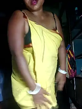 Nude-Priya2 online show from April 15, 9:37 am