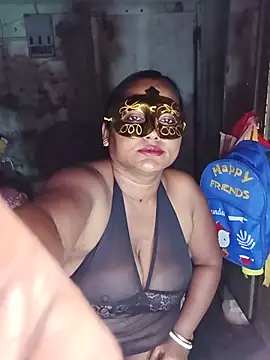 Snapshot of Nude-Priya2 chatting on June 18, 8:03 pm Nude-Priya2 online show from June 18, 8:03 pm