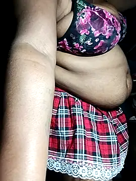 Snapshot of Nude-Priya2 chatting on July 10, 6:41 pm Nude-Priya2 online show from July 10, 6:41 pm