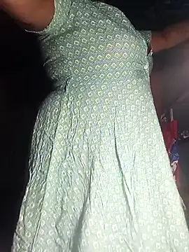 Nude-Priya2 online show from November 13, 7:07 pm