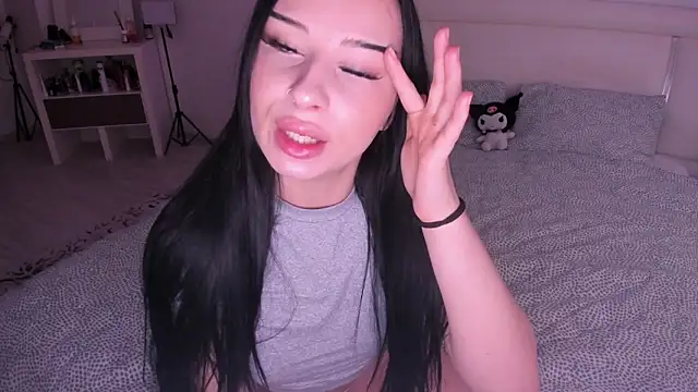 ScarlettJakobs online show from May 21, 4:43 am