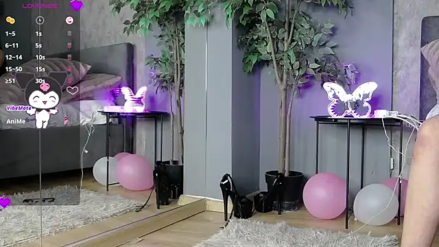 ScarlettJakobs online show from September 11, 5:40 am