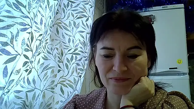 Krystal 82 online show from January 9, 8:10 am