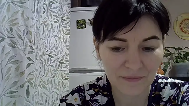 Krystal 82 online show from December 3, 8:52 pm