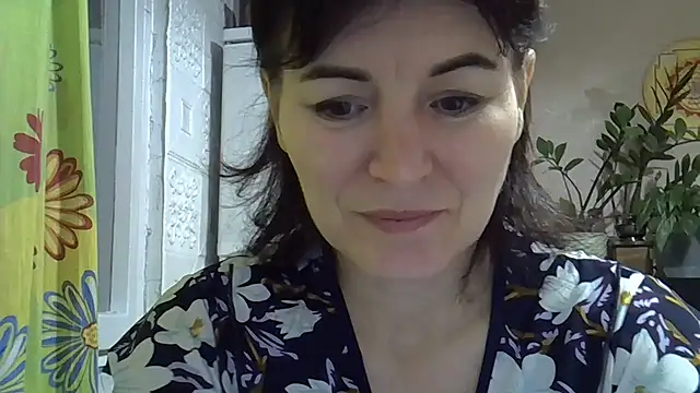 Krystal 82 online show from November 14, 4:43 pm