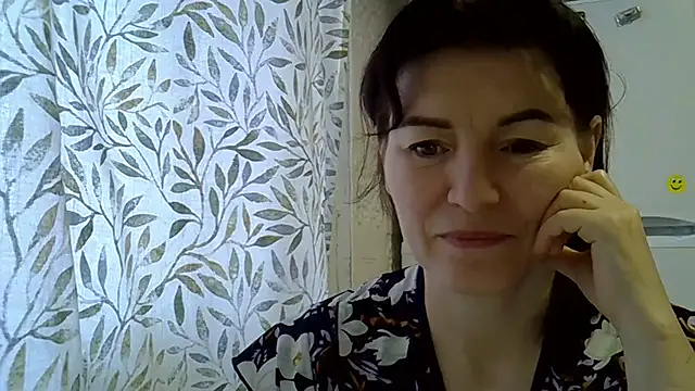 Krystal 82 online show from December 22, 9:20 am