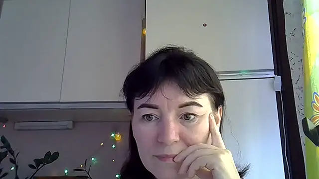 Snapshot of Krystal_82 chatting on September 24, 6:09 am Krystal 82 online show from September 24, 6:09 am