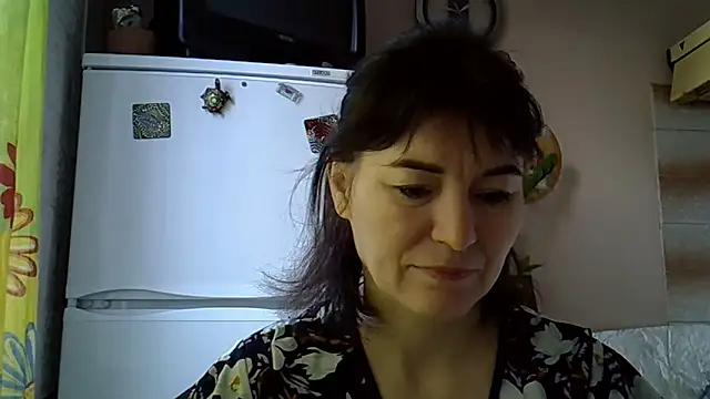 Krystal 82 online show from November 19, 8:47 am