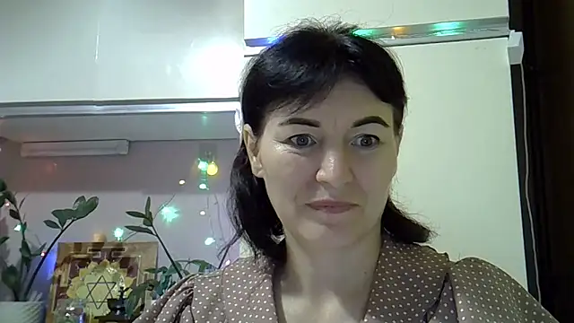 Snapshot of Krystal_82 chatting on September 24, 6:36 pm Krystal 82 online show from September 24, 6:36 pm