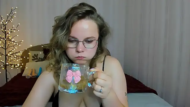 milalapka online show from November 28, 2:23 am