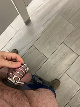 Malesub-84 online show from October 31, 12:35 pm