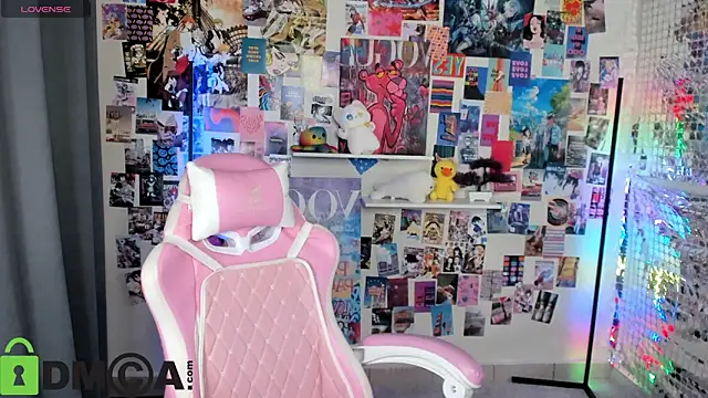 Lillie Miller online show from March 4, 5:15 am