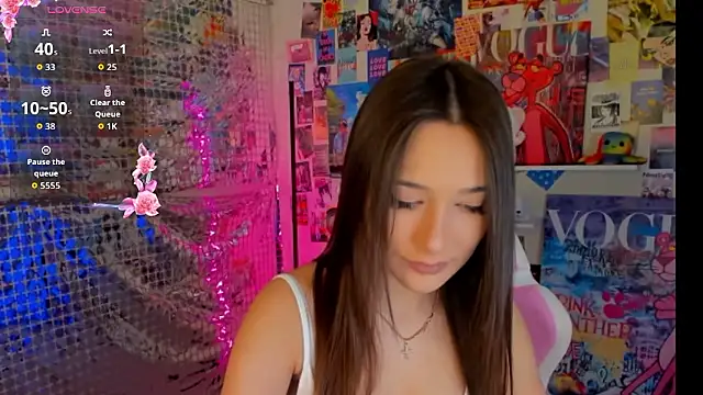 Lillie Miller online show from January 13, 3:32 am