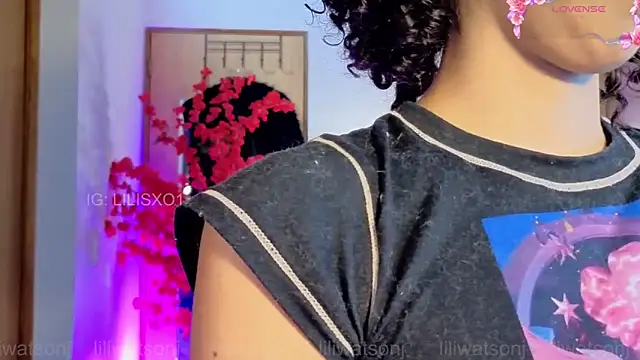 lilijwatson online show from February 16, 4:00 am