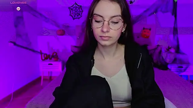 Real cutie1 online show from October 27, 8:32 pm