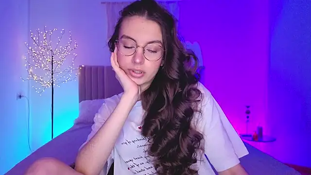 Real cutie1 online show from March 7, 2:00 pm