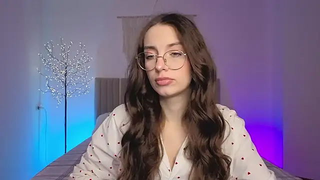 Real cutie1 online show from March 4, 2:03 pm