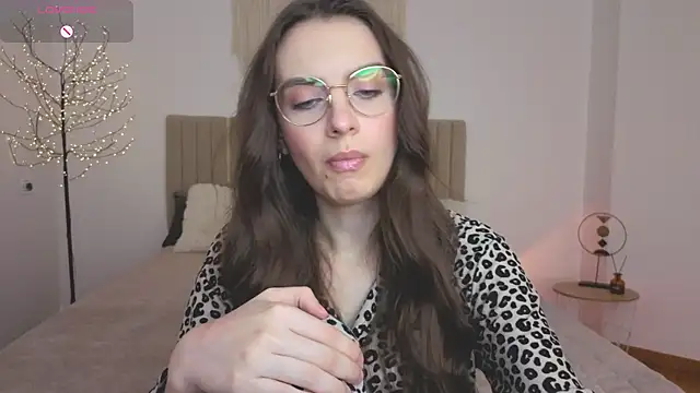 Real cutie1 online show from May 11, 4:04 pm