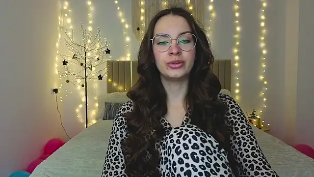 Real cutie1 online show from January 10, 2:01 pm