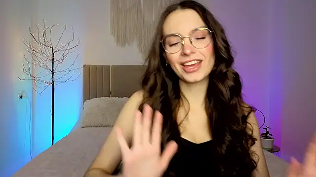 Real cutie1 online show from February 19, 2:14 pm