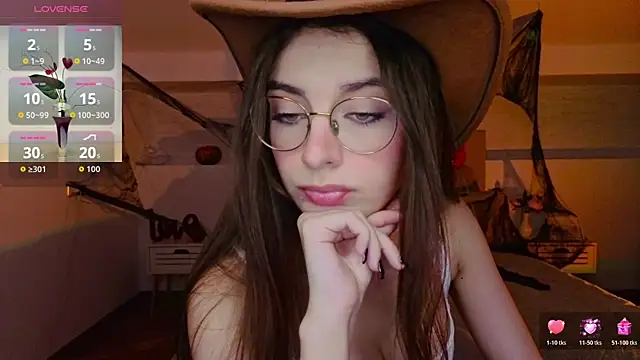 Real cutie1 online show from October 24, 9:14 pm