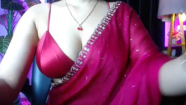 kiara 1122 online show from June 12, 8:50 pm