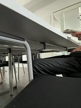 musti312 online show from November 7, 8:52 am