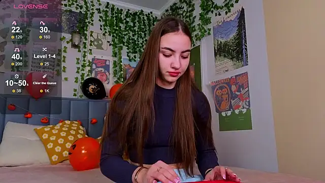 Ashley Pierce online show from October 21, 4:12 am