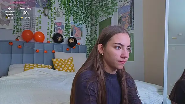 Ashley Pierce online show from November 2, 4:17 am