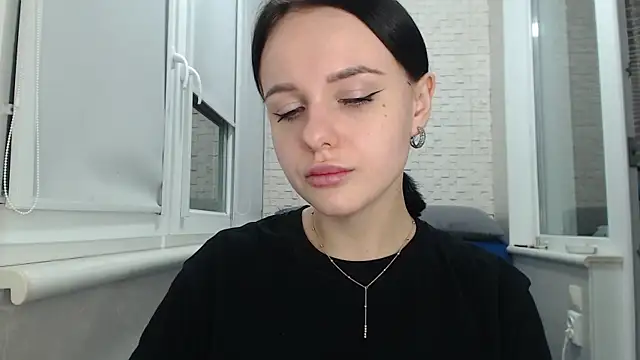 Blair Yates online show from November 16, 11:52 pm