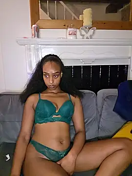 Hazel Dollxx online show from June 4, 11:09 pm