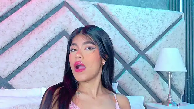 ZafiraRose online show from February 23, 12:17 pm