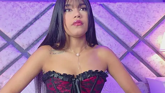 ZafiraRose online show from February 7, 5:54 pm