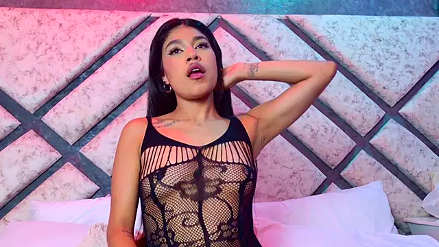 ZafiraRose online show from December 2, 7:59 pm