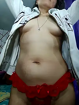 Chriss girl of imaginatio online show from November 30, 12:00 am