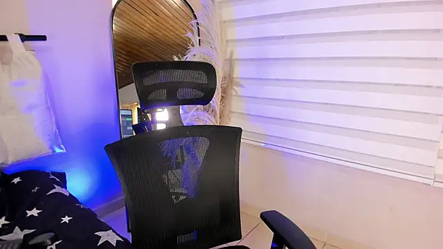 Rachell criss online show from October 23, 4:11 am