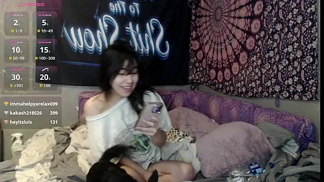 London Ray online show from September 19, 9:13 am