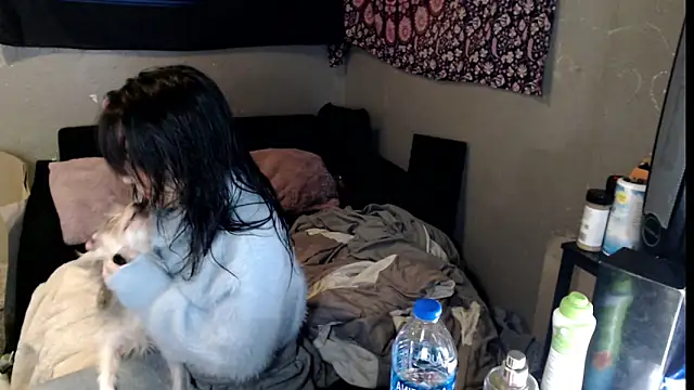 London Ray online show from November 10, 7:57 am