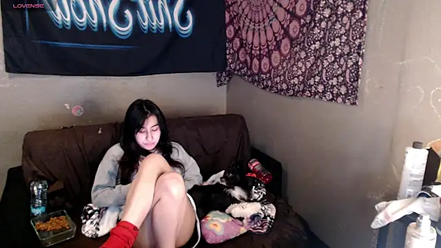 London Ray online show from April 3, 12:28 am