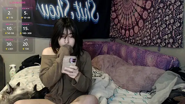 London Ray online show from September 24, 9:05 am