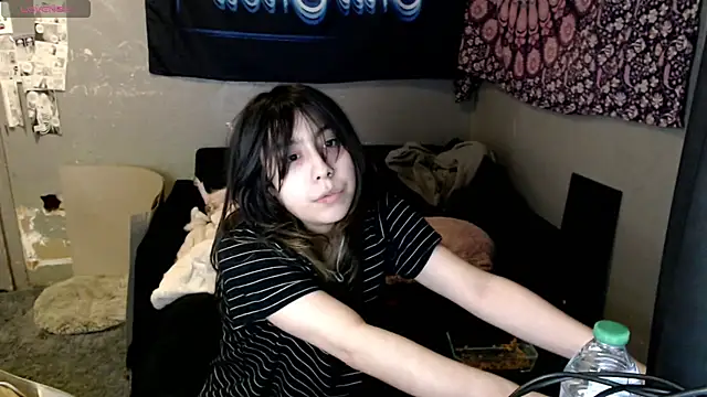 London Ray online show from October 15, 8:44 am