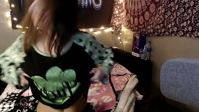 London Ray online show from June 21, 9:42 pm