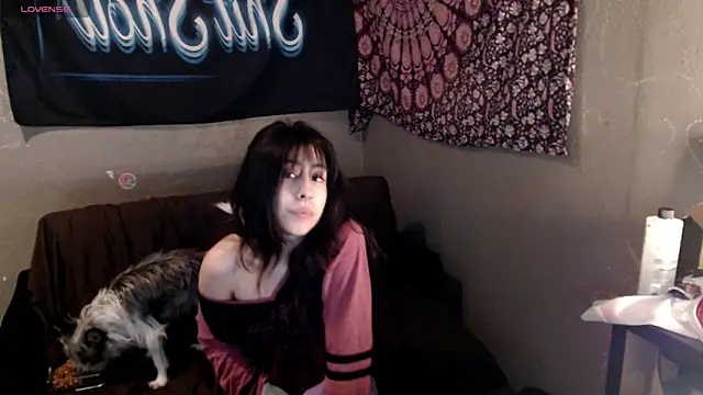 London Ray online show from April 16, 9:50 pm