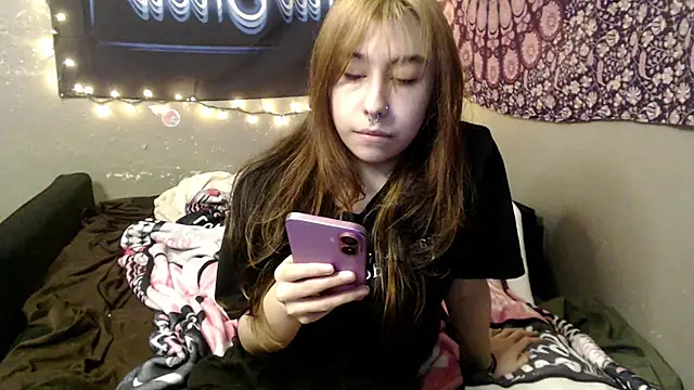 London Ray online show from July 8, 10:54 pm