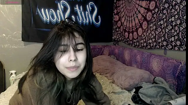 London Ray online show from September 14, 8:04 am