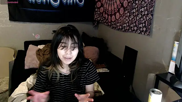 London Ray online show from October 23, 3:16 am