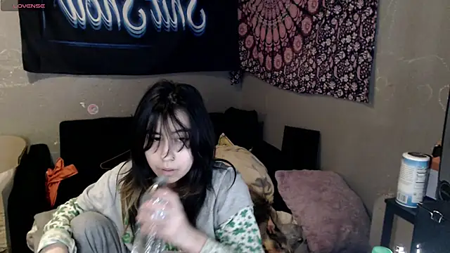 London Ray online show from November 5, 7:33 am